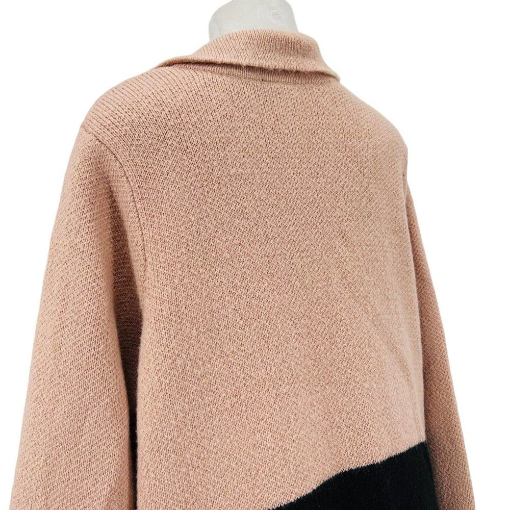 Torrid Women's Button Closure Pockets Long Black/Pink Sweater Size 2X - Picture 9 of 12